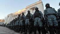 В МВД настаивают на том, что Майдан нарушил перемирие, а в парламенте силовики «прятались от выстрелов»